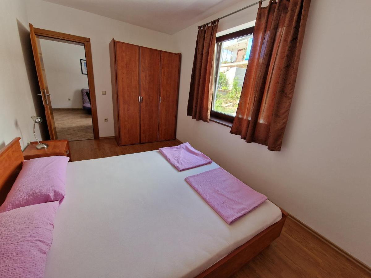 Apartments Lacic 3 Цриквениця Екстер'єр фото